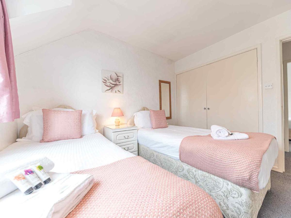 Pass The Keys Comfortable 3 Bed In Central Bowness With Parking Windermere Zewnętrze zdjęcie
